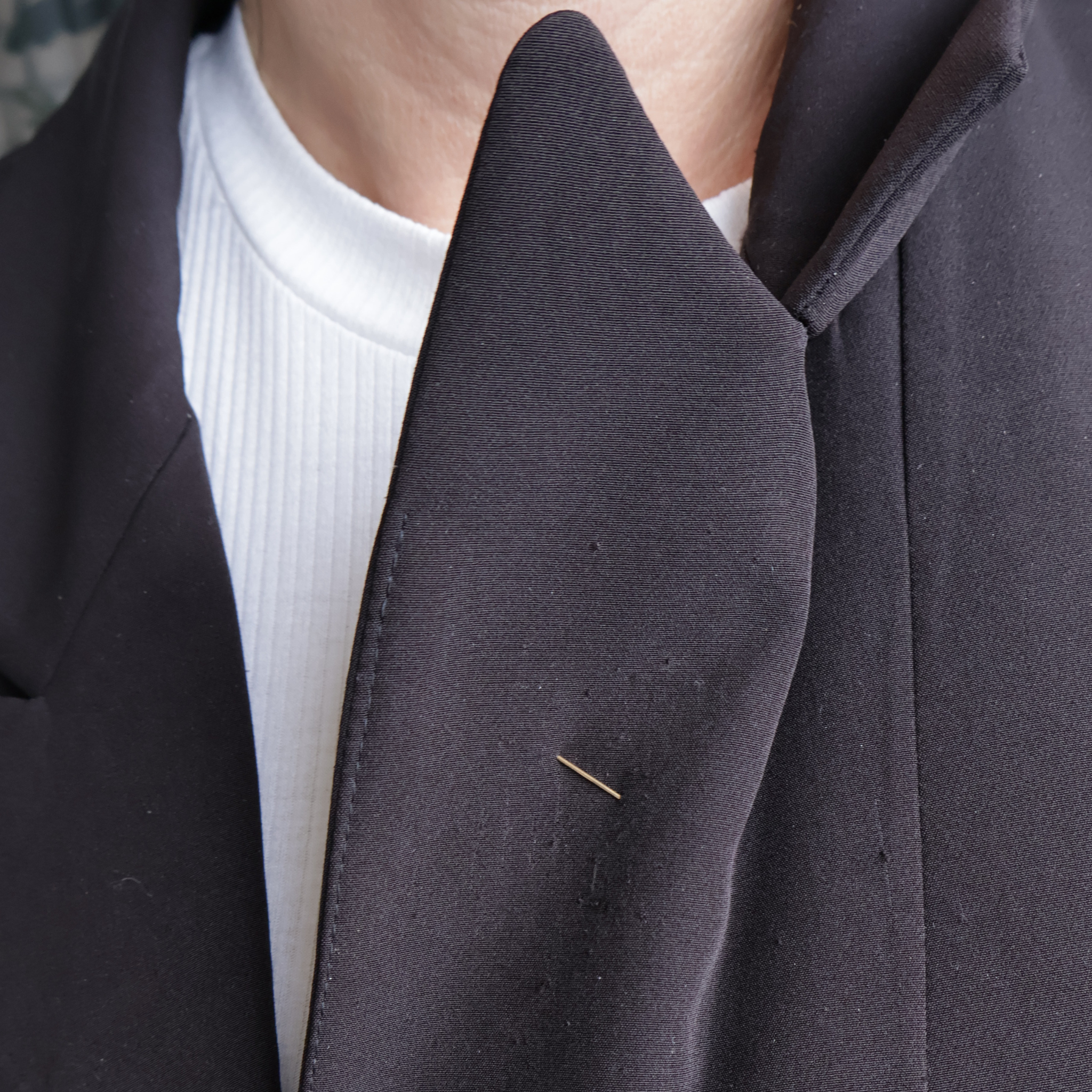 speld achterzijde broche oog traantje