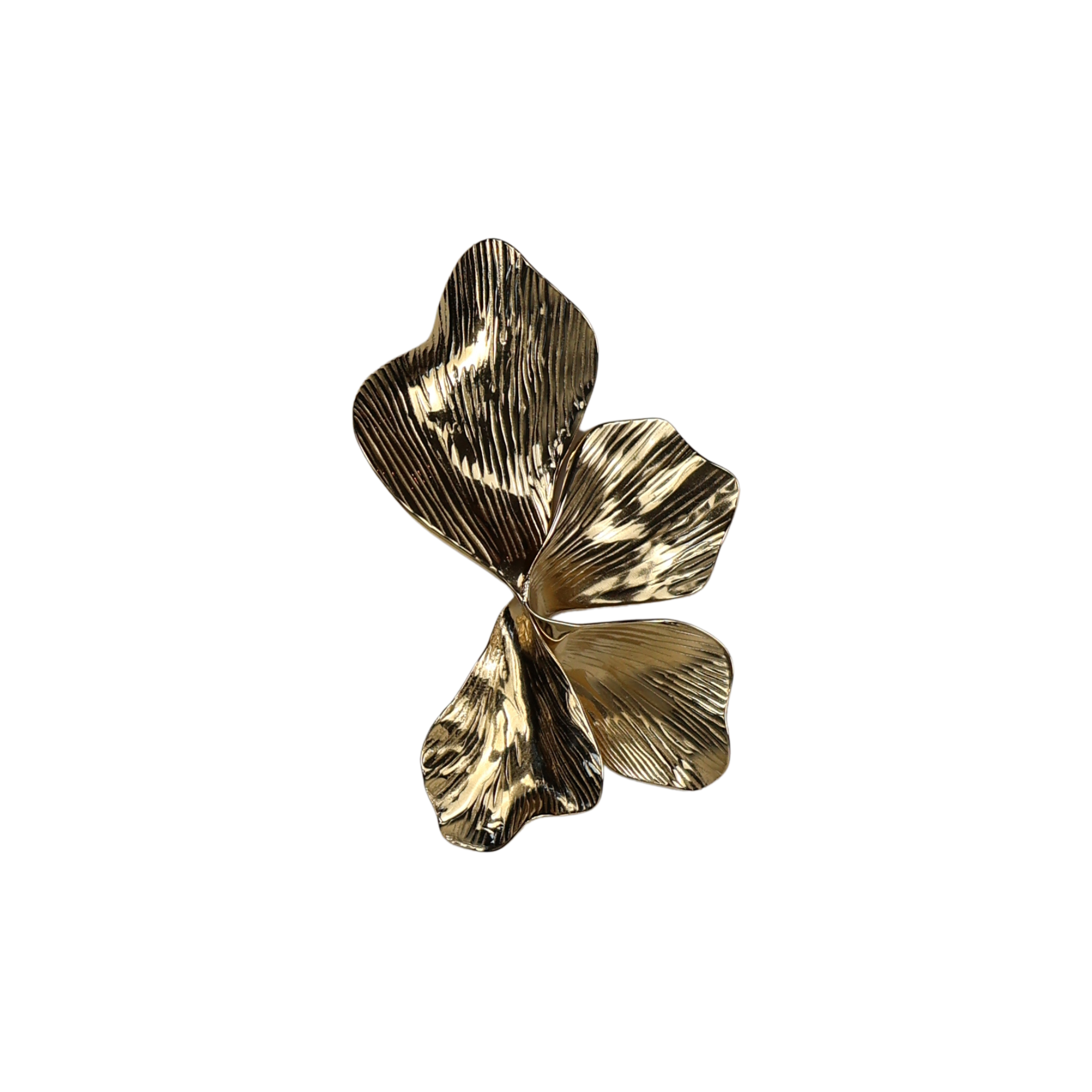Large gold leaf pin