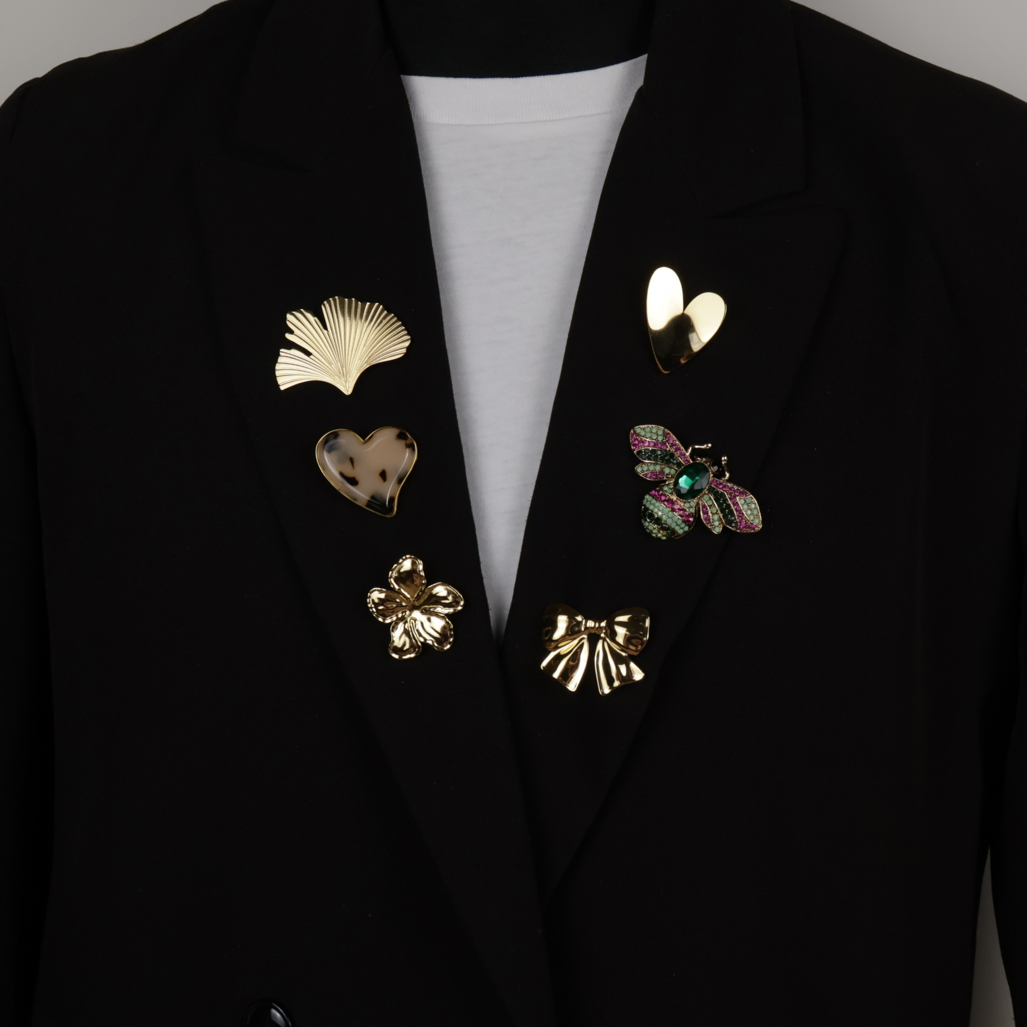 Brooches magnet on black blazer