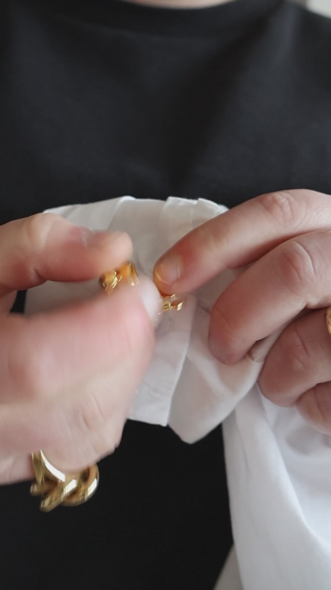 This is how a button cover works